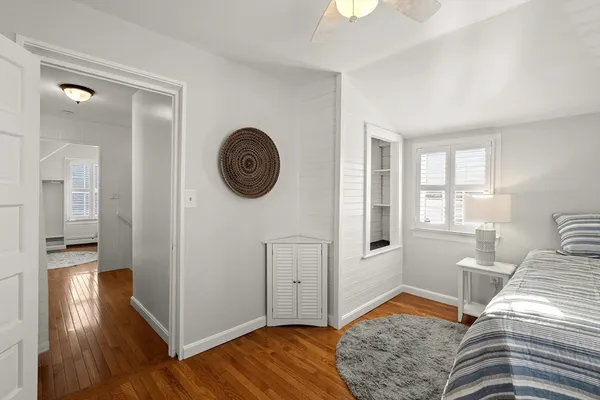 $725,000 | 7 Moreland Avenue, Hull, MA 02045