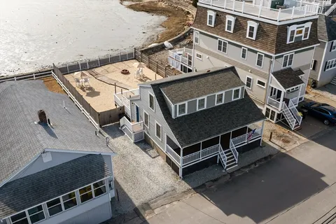 $725,000 | 7 Moreland Avenue, Hull, MA 02045