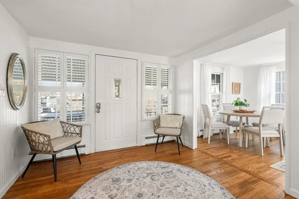 $725,000 | 7 Moreland Avenue, Hull, MA 02045