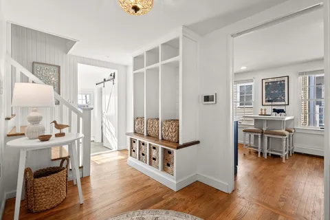 $725,000 | 7 Moreland Avenue, Hull, MA 02045