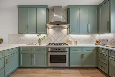 $1,499,000 | 116 Franklin Parkway, San Mateo, CA 94403