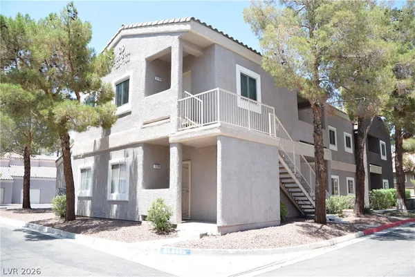 $1,500 | 5250 South Rainbow Boulevard, Unit 2144, Las Vegas, NV 89118