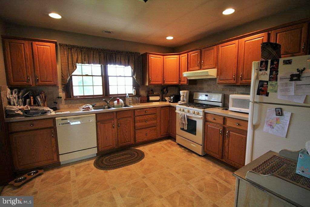 181 King Road Atglen, PA 19310 - Photo 8 of 19