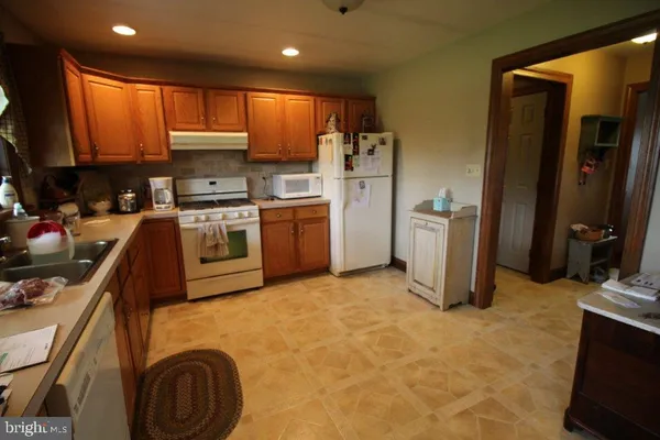 $3,000 | 181 King Road, Cochranville, PA 19330