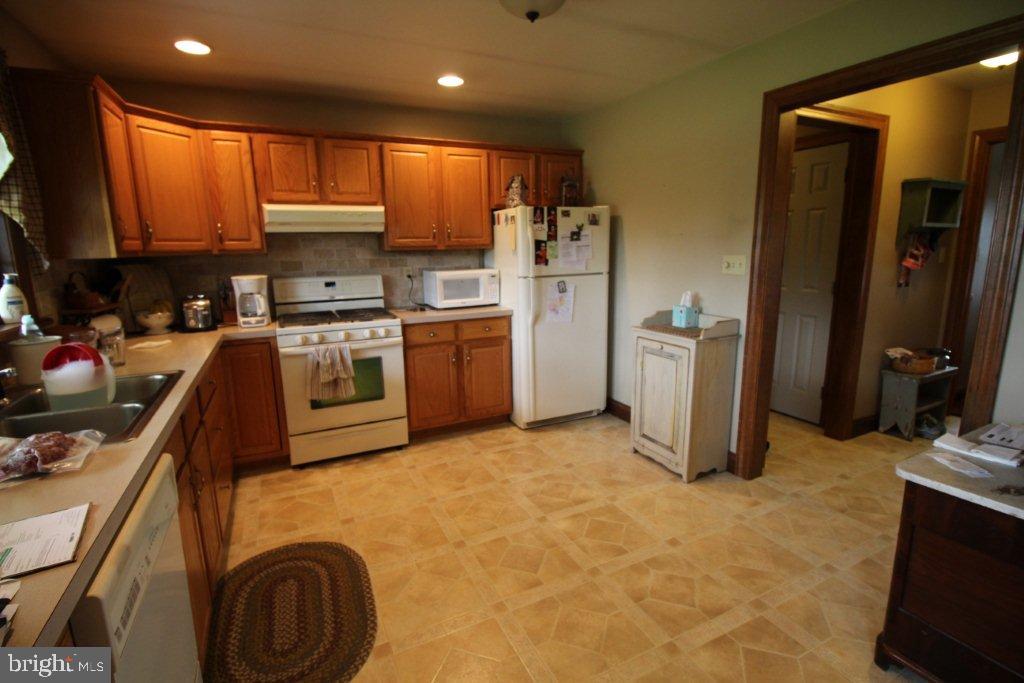 181 King Road Atglen, PA 19310 - Photo 9 of 19