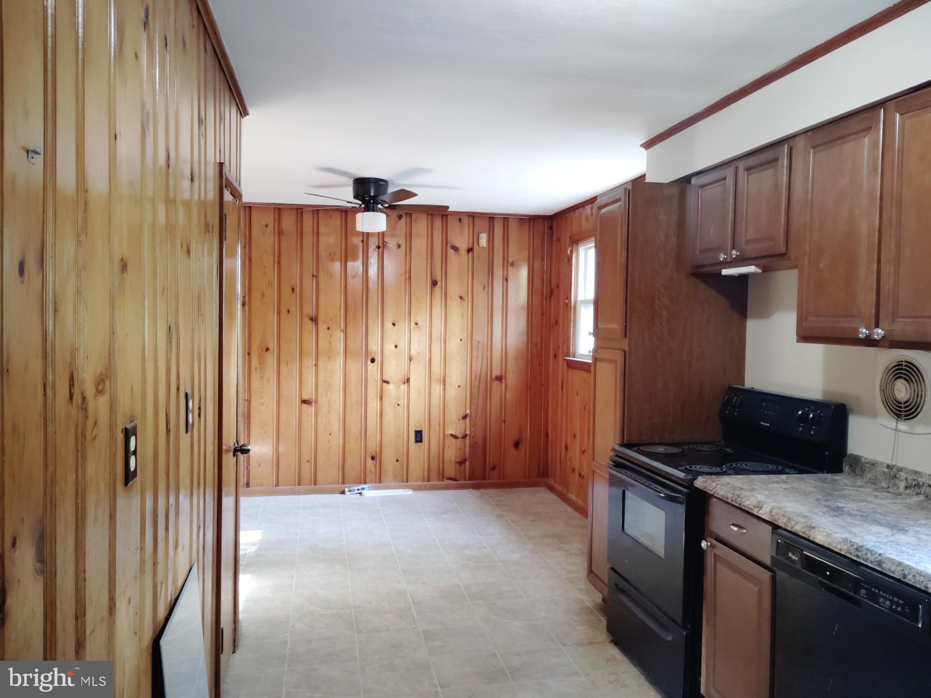 175 Seeley Cohansey Road Bridgeton, NJ 08302 - Photo 6 of 12