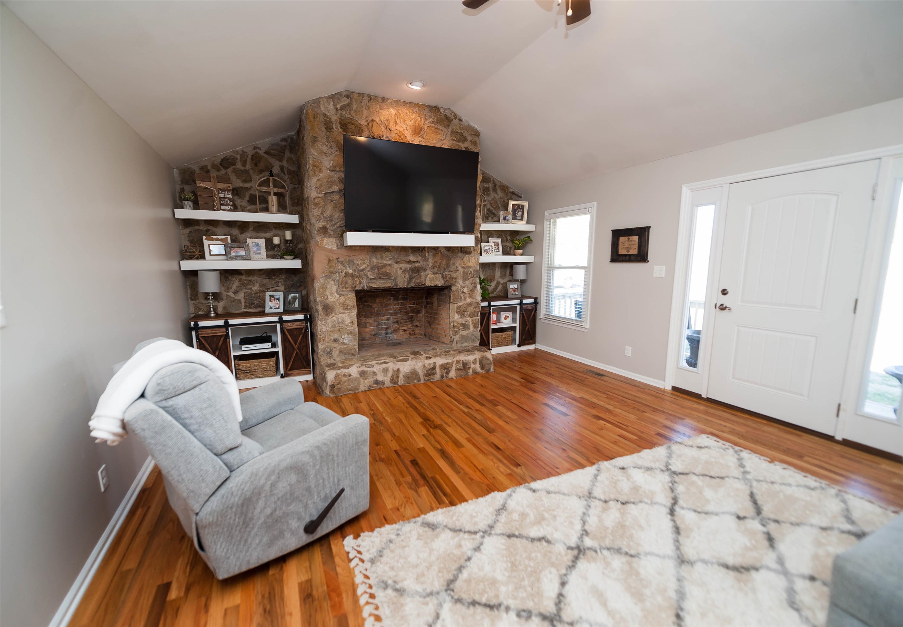 2901 Bishop Road Inman, SC 29349 - Photo 2 of 35