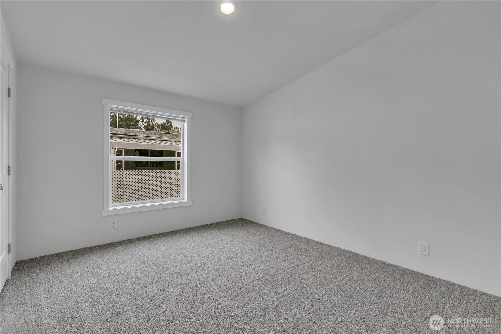 1510 Maple Lane, Unit 5 Kent, WA 98030 - Photo 16 of 19