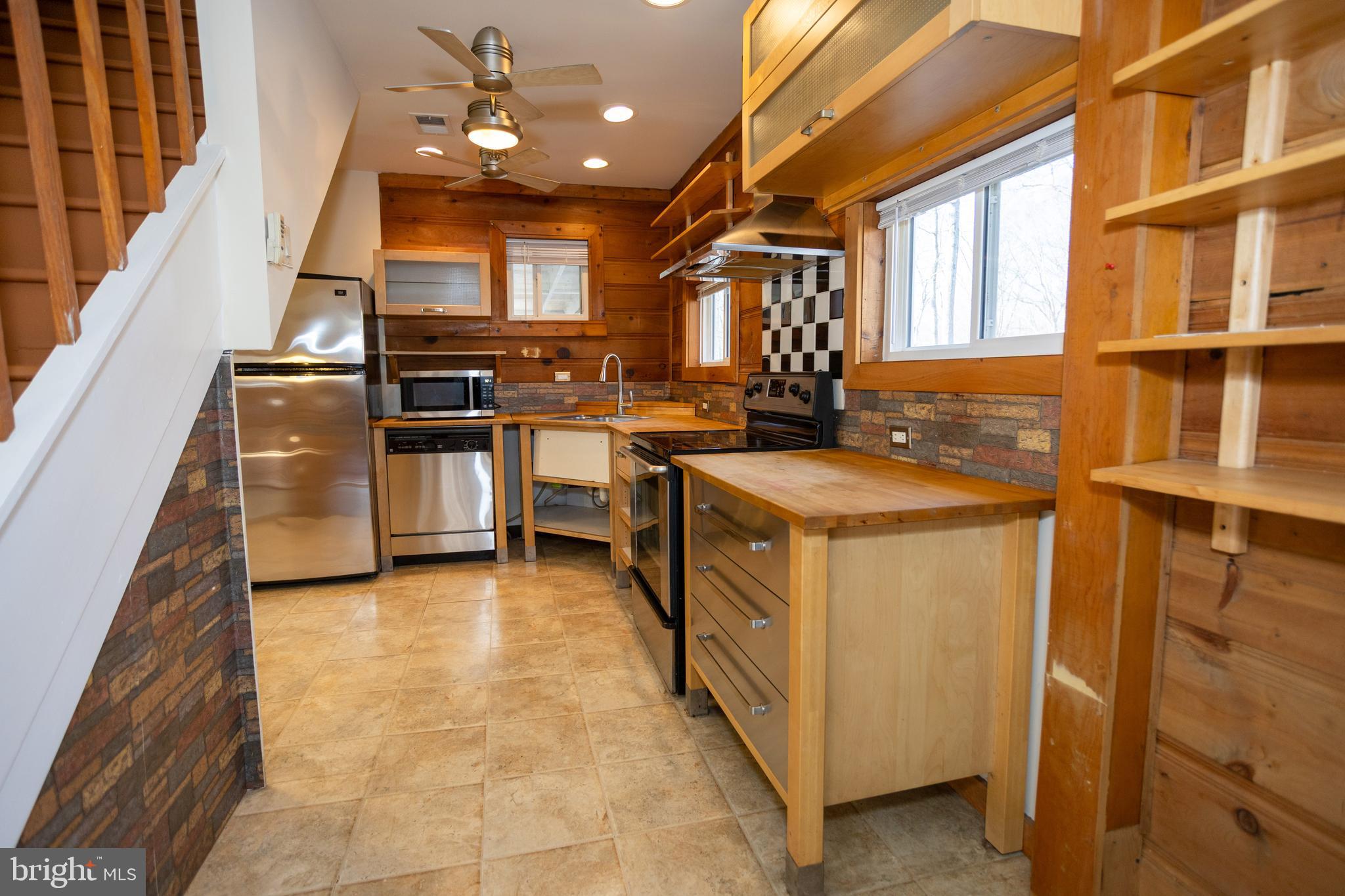 11961 Mente Road Manassas, VA 20112 - Photo 13 of 40 Kitchen