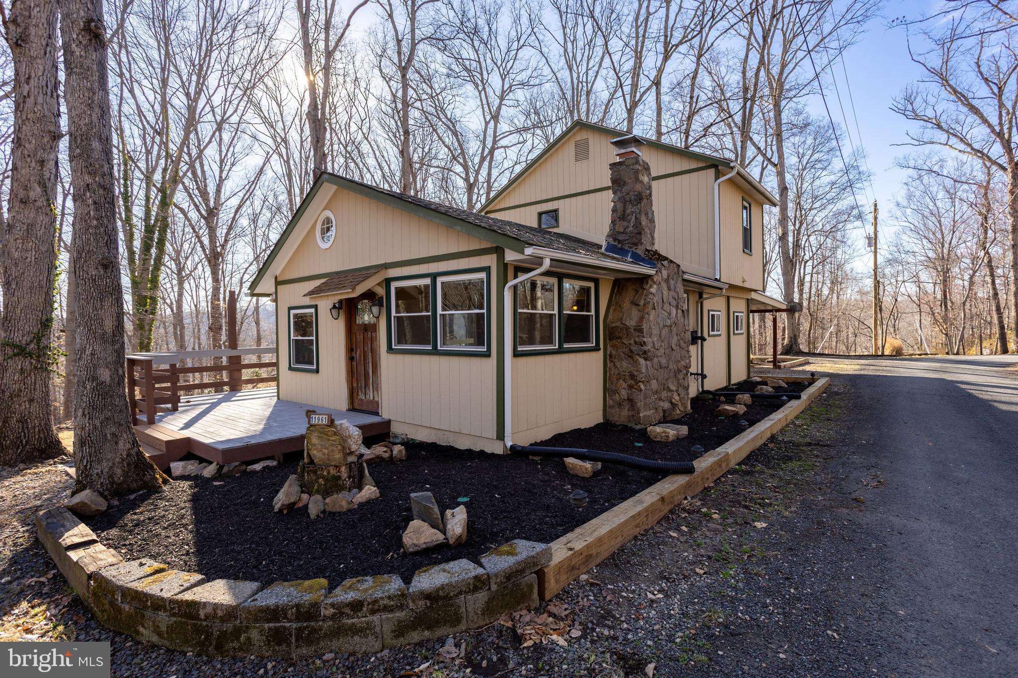 11961 Mente Road Manassas, VA 20112 - Photo 2 of 40 Front exterior
