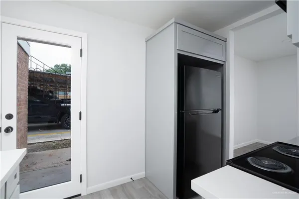 $900 | 1107 Shasta Avenue, Unit 2, McAllen, TX 78504