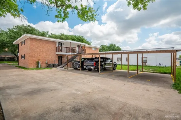 $900 | 1107 Shasta Avenue, Unit 2, McAllen, TX 78504