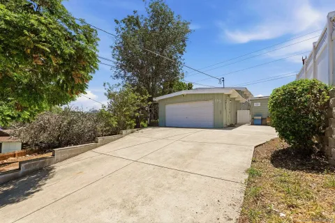 $759,900 | 395 San Roque Drive, Escondido, CA 92025
