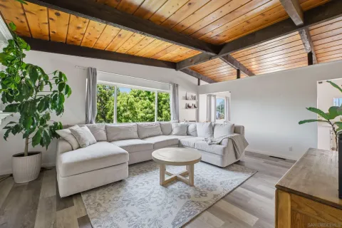 $759,900 | 395 San Roque Drive, Escondido, CA 92025