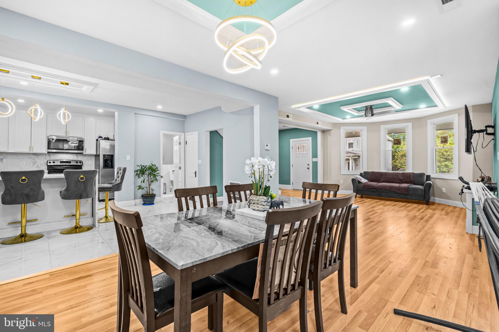 46 Boone Street Cumberland, MD 21502 - Photo 2 of 35 Modern elegance in open living space.