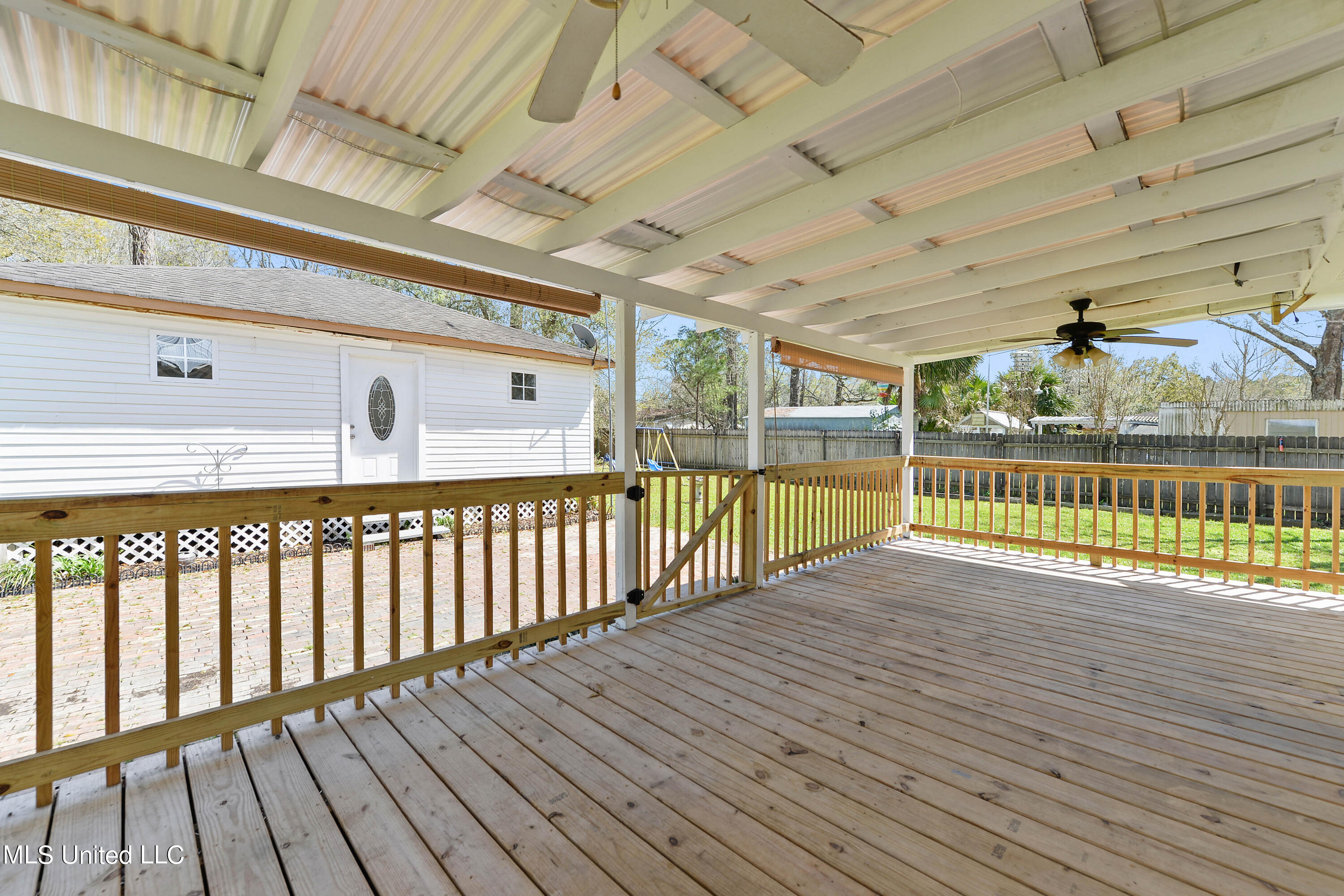 7214 Carlisle Street Moss Point, MS 39563 - Photo 21 of 26 021