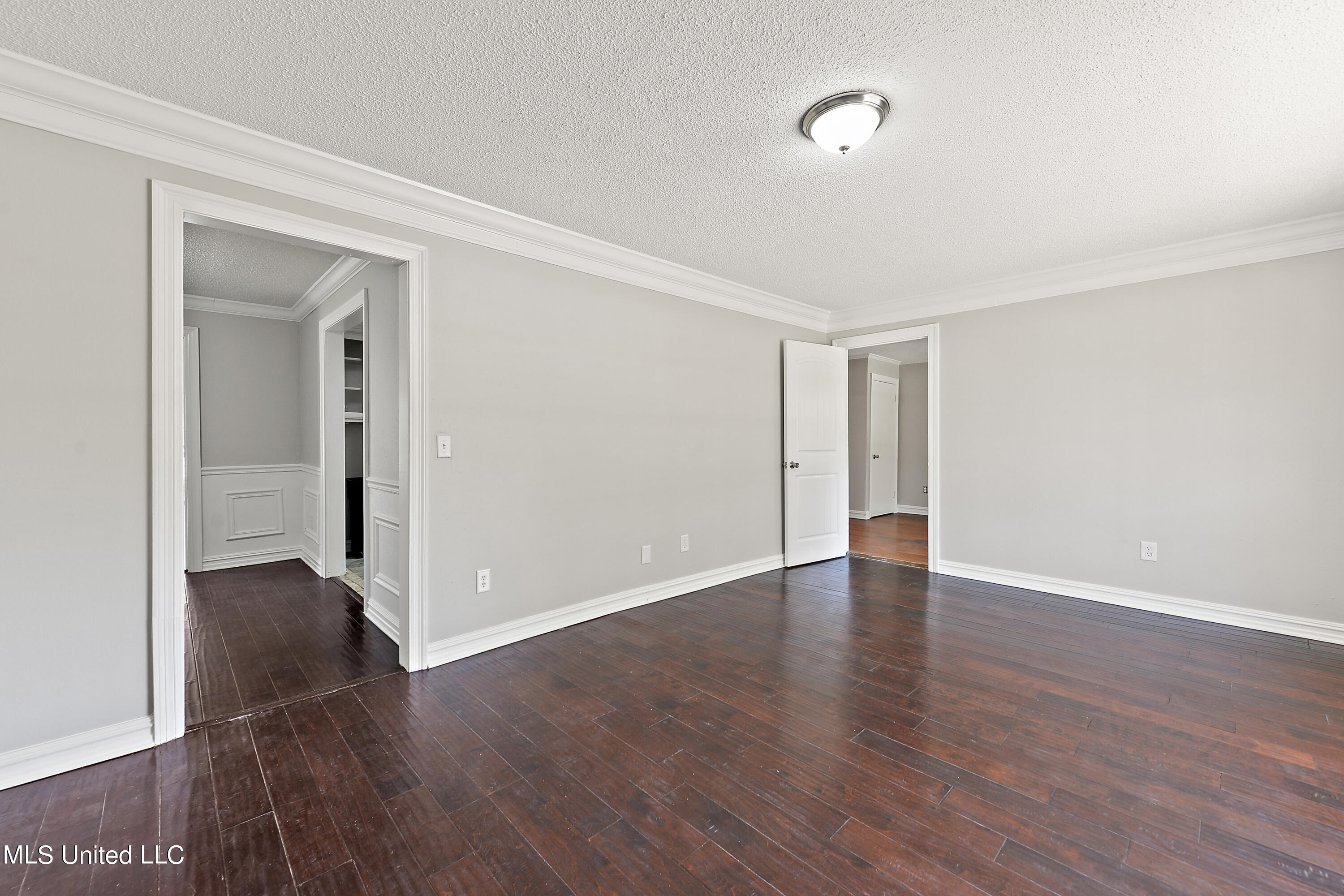 7214 Carlisle Street Moss Point, MS 39563 - Photo 5 of 26 005