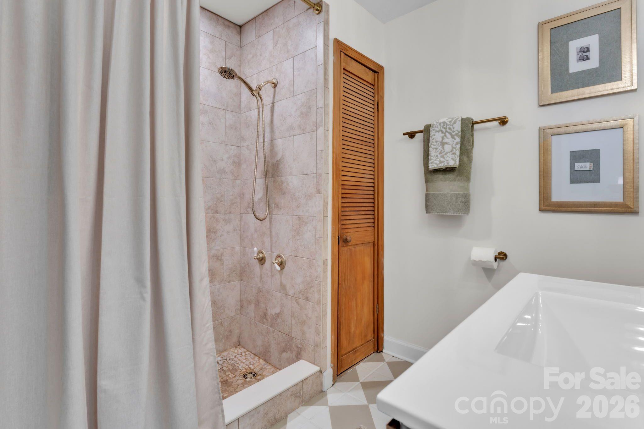 105 Azalea Court Greenville, SC 29615 - Photo 14 of 26