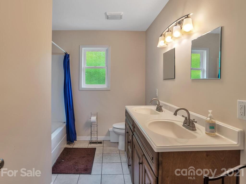 44 Echo Ridge Road Whittier, NC 28789 - Photo 24 of 42 Gallery Image 24