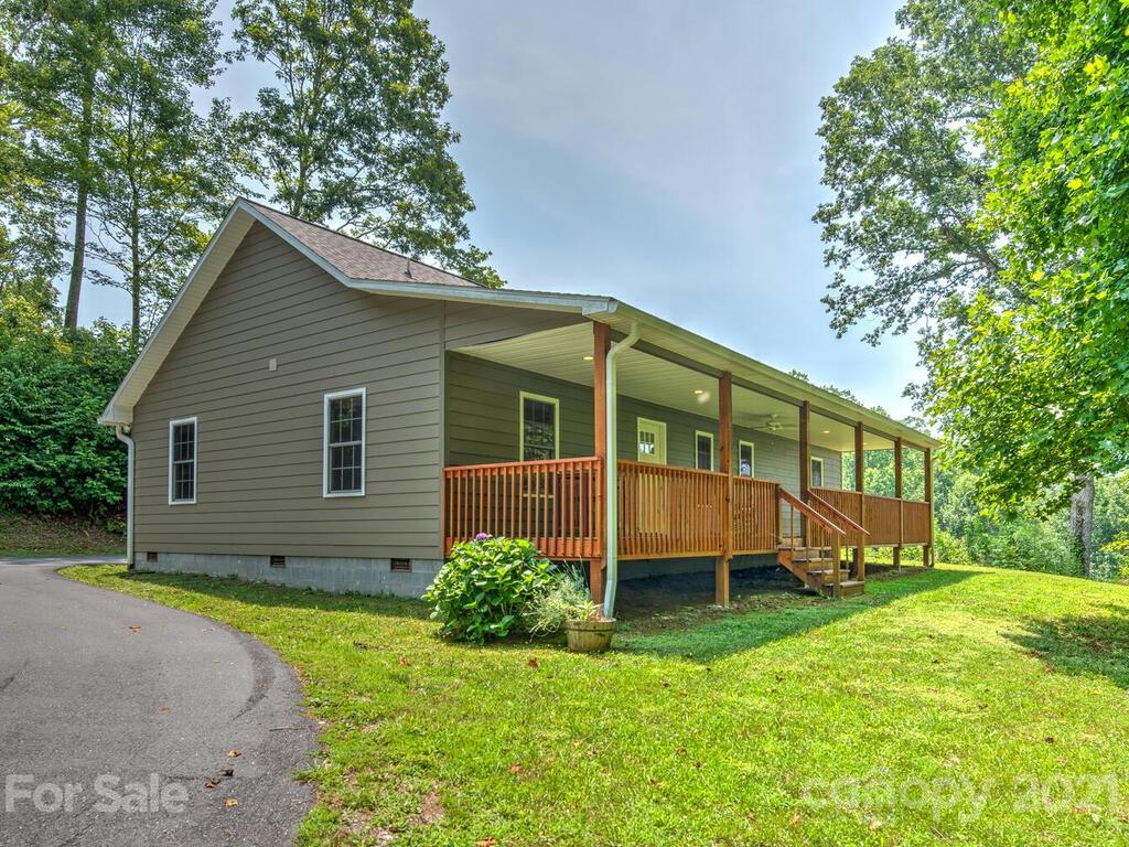 44 Echo Ridge Road Whittier, NC 28789 - Photo 37 of 42 Gallery Image 37