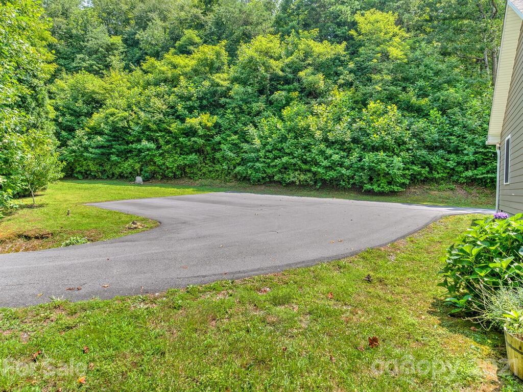 44 Echo Ridge Road Whittier, NC 28789 - Photo 38 of 42 Gallery Image 38