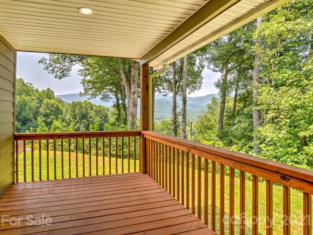 44 Echo Ridge Road Whittier, NC 28789 - Photo 8 of 42 Gallery Image 8