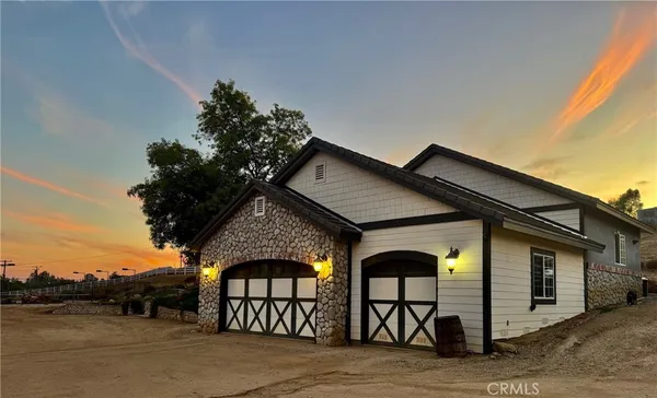 $1,338,500 | 34037 Agua Dulce Canyon Road, Agua Dulce, CA 91390
