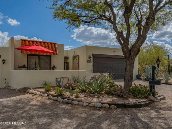 $409,000 | 7568 North Palm Circle, Tucson, AZ 85704