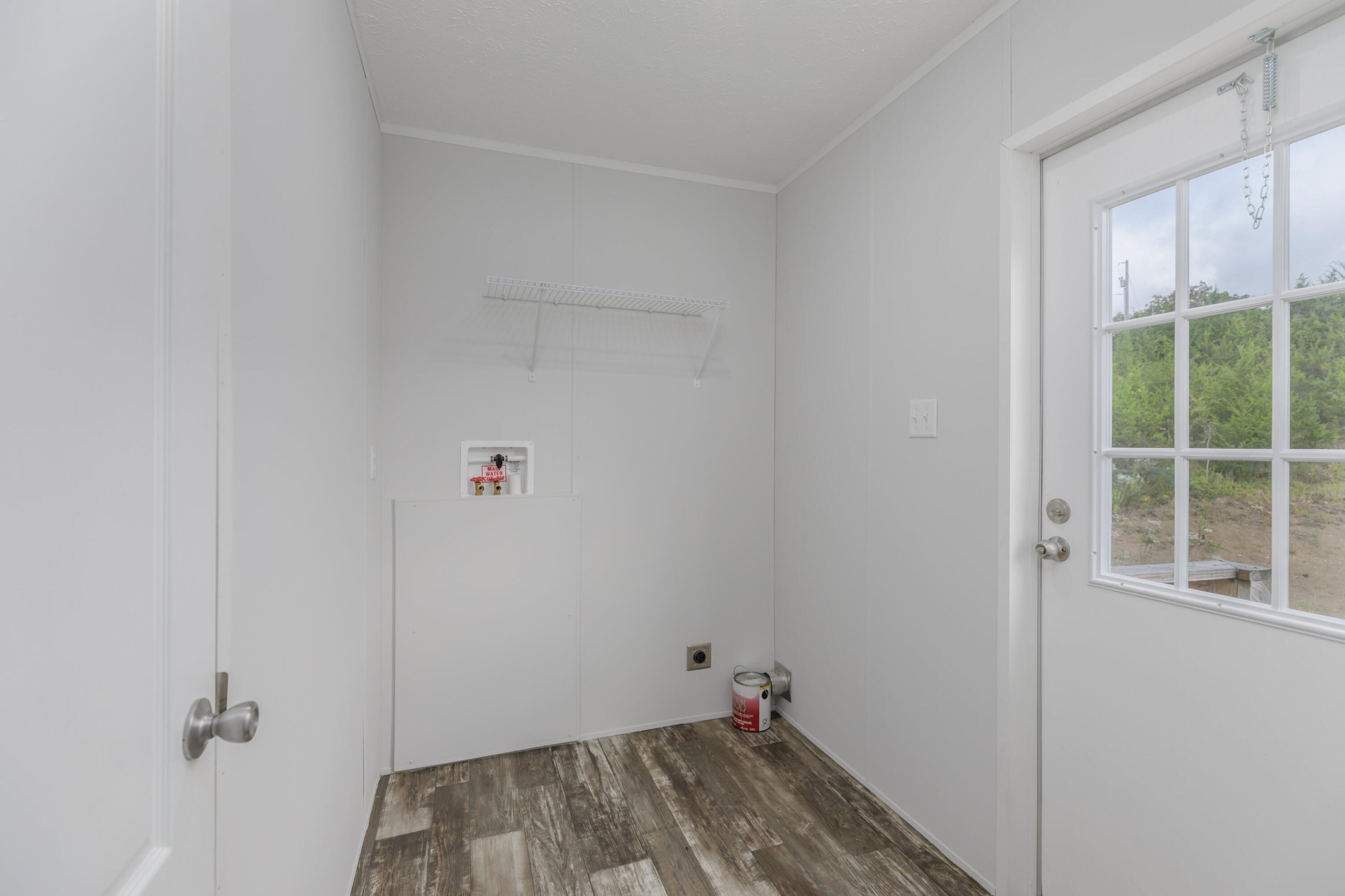 325 Elmer Hayes Road Mosheim, TN 37818 - Photo 13 of 20 Interior-4.jpg-SMALL