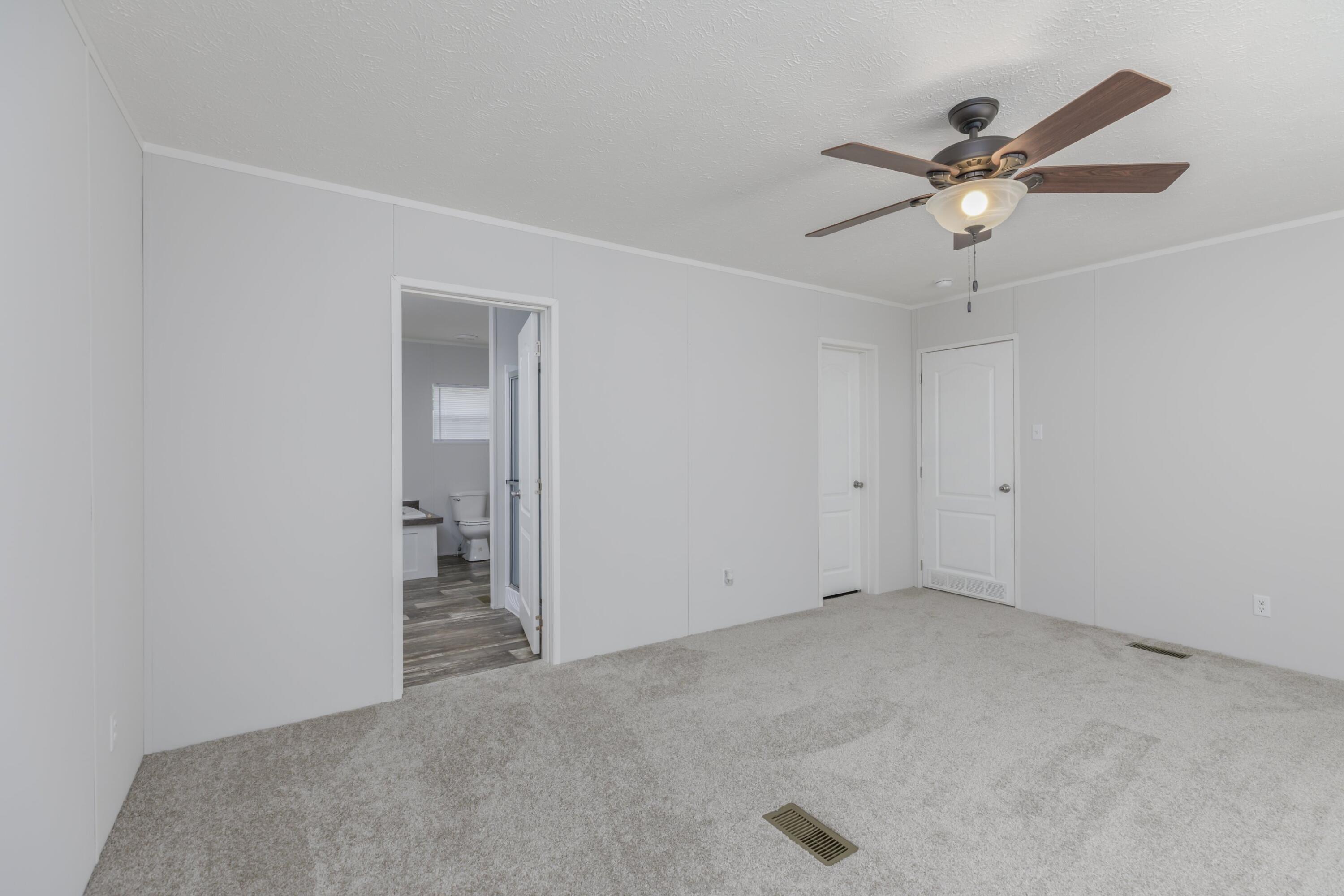 325 Elmer Hayes Road Mosheim, TN 37818 - Photo 8 of 20 Interior-6.jpg-SMALL