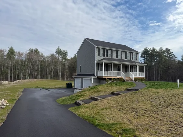 $4,200 | 5 Pauline Way, Rochester, MA 02770