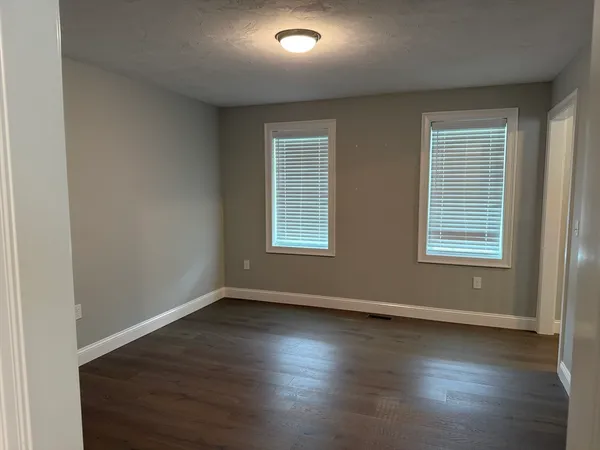 $4,200 | 5 Pauline Way, Rochester, MA 02770