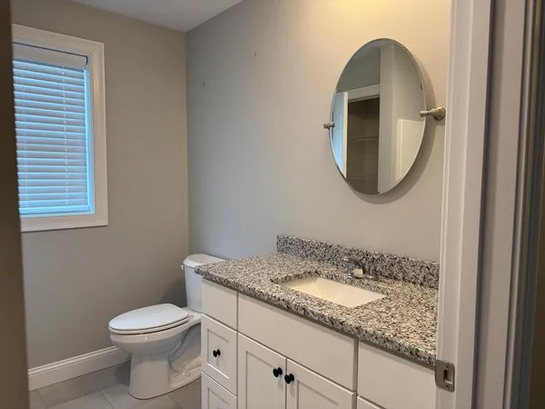 $4,200 | 5 Pauline Way, Rochester, MA 02770