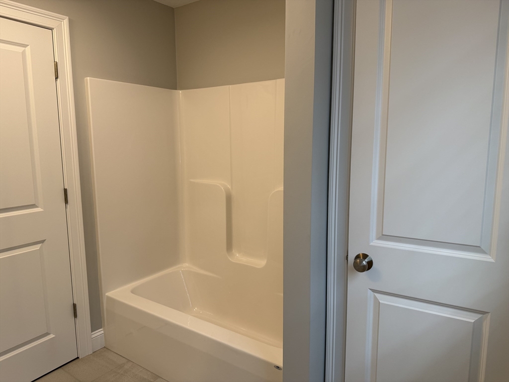 5 Pauline Way Rochester, MA 02770 - Photo 23 of 34