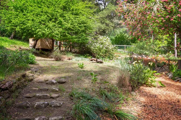 $2,835,000 | 377 Wayside Road, Portola Valley, CA 94028