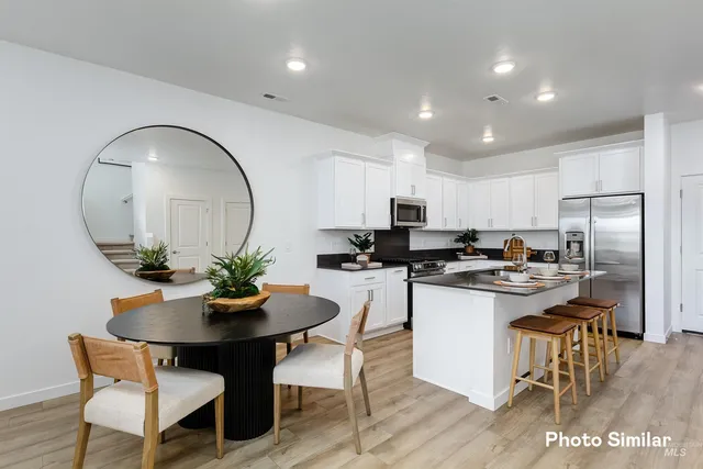 $414,900 | 4125 West Perspective Street, Eagle, ID 83616