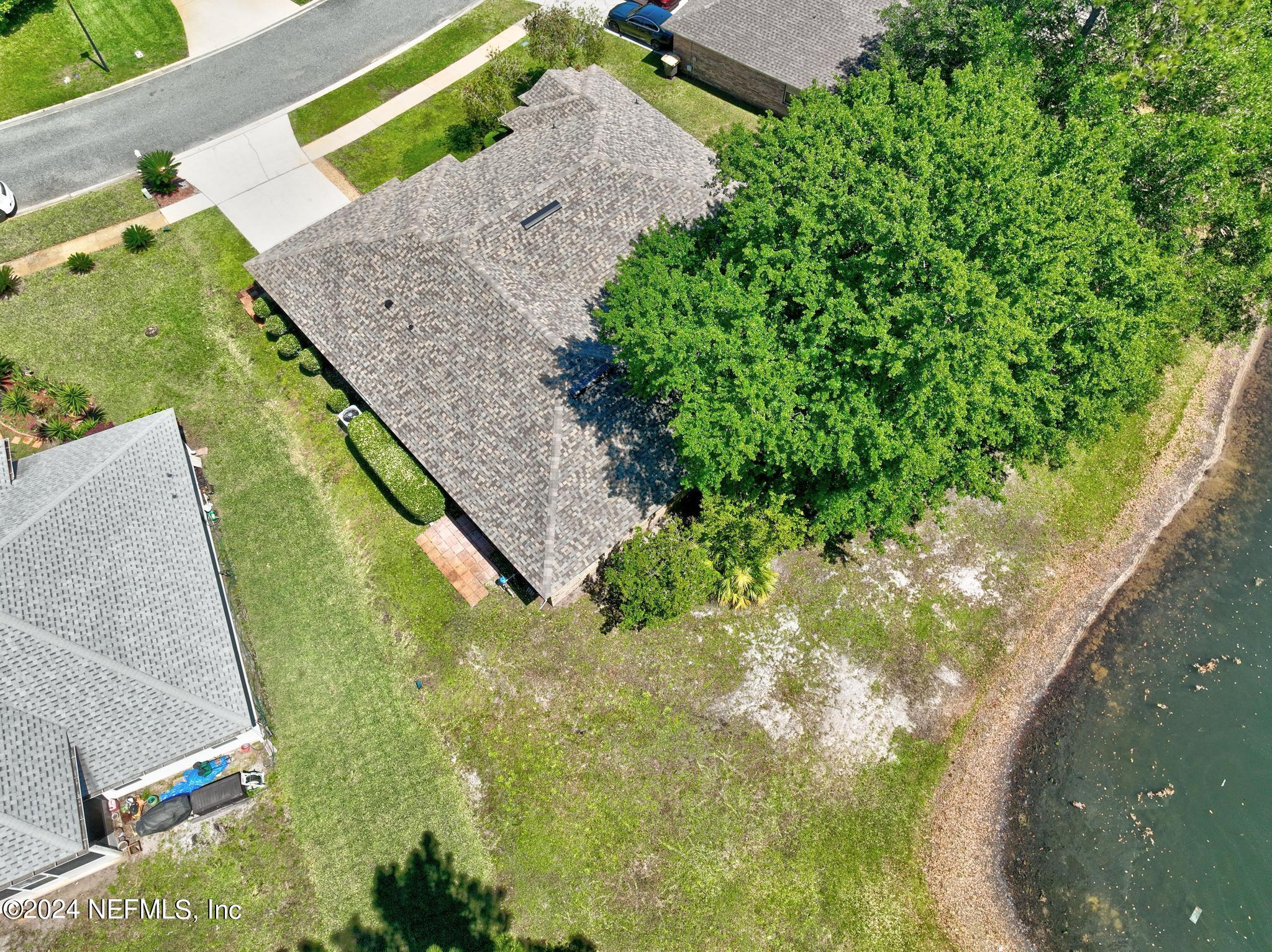 2949 Turning Leaf Lane Jacksonville, FL 32221 - Photo 105 of 116 a view of a garden from a balcony