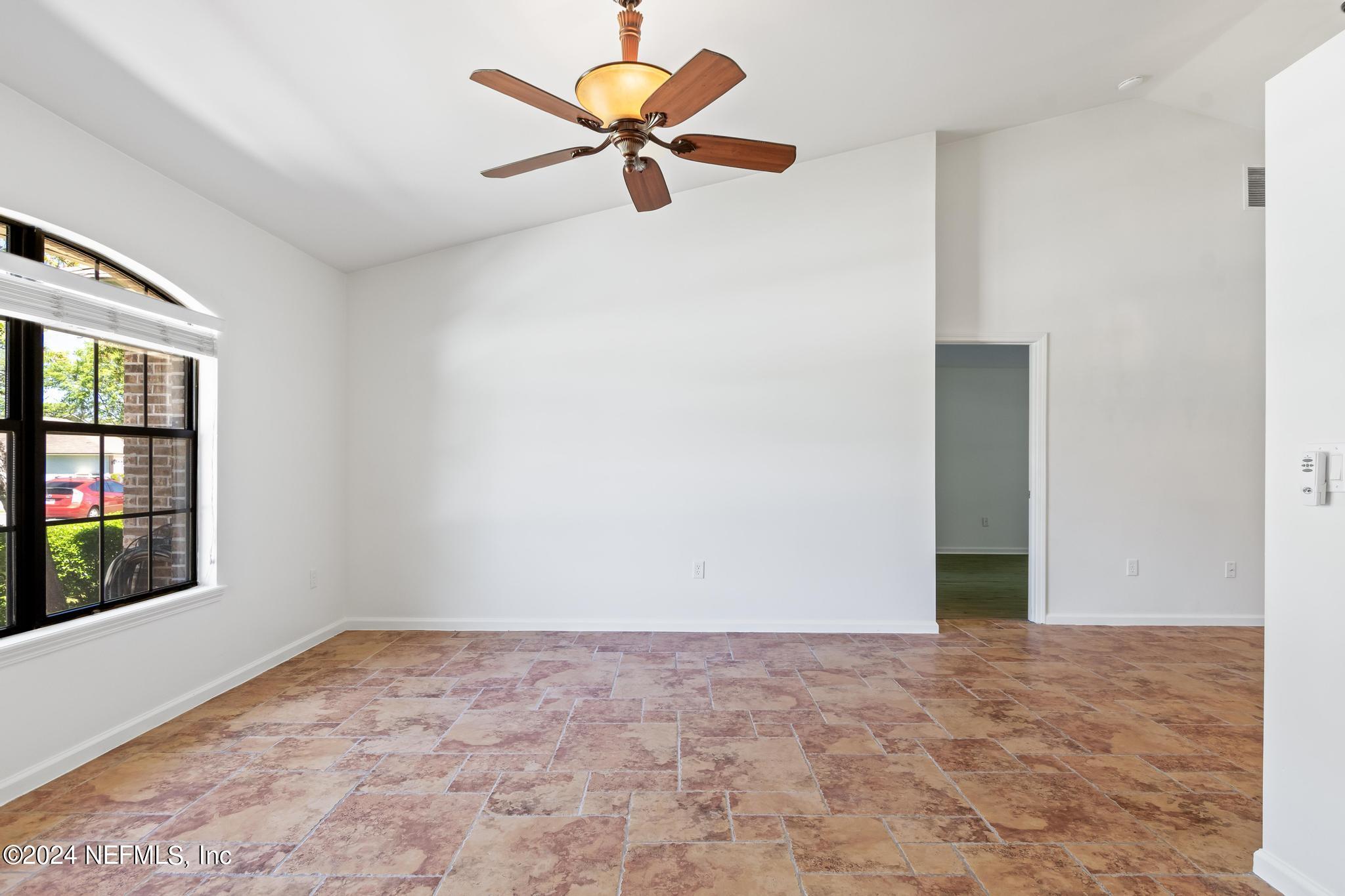 2949 Turning Leaf Lane Jacksonville, FL 32221 - Photo 29 of 116 DSC_5440