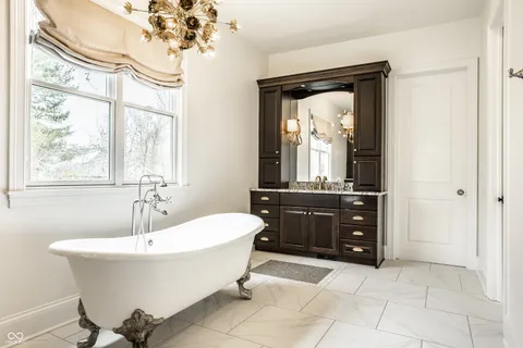 $2,799,900 | 4207 East Main Street, Carmel, IN 46033