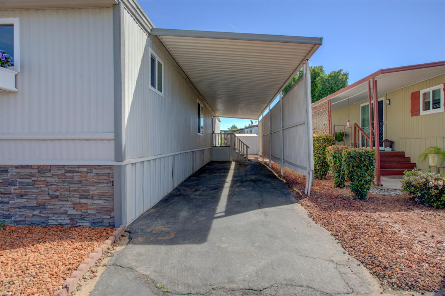 2107 Patterson Road, Unit 25 Riverbank, CA 95367 - Photo 3 of 28
