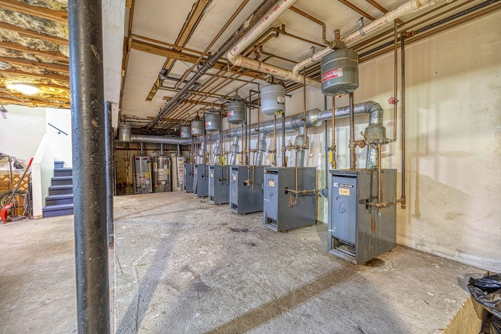 434 Linden Street, Unit 2 Fall River, MA 02720 - Photo 19 of 27