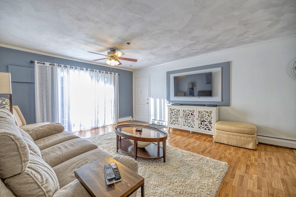 434 Linden Street, Unit 2 Fall River, MA 02720 - Photo 5 of 27