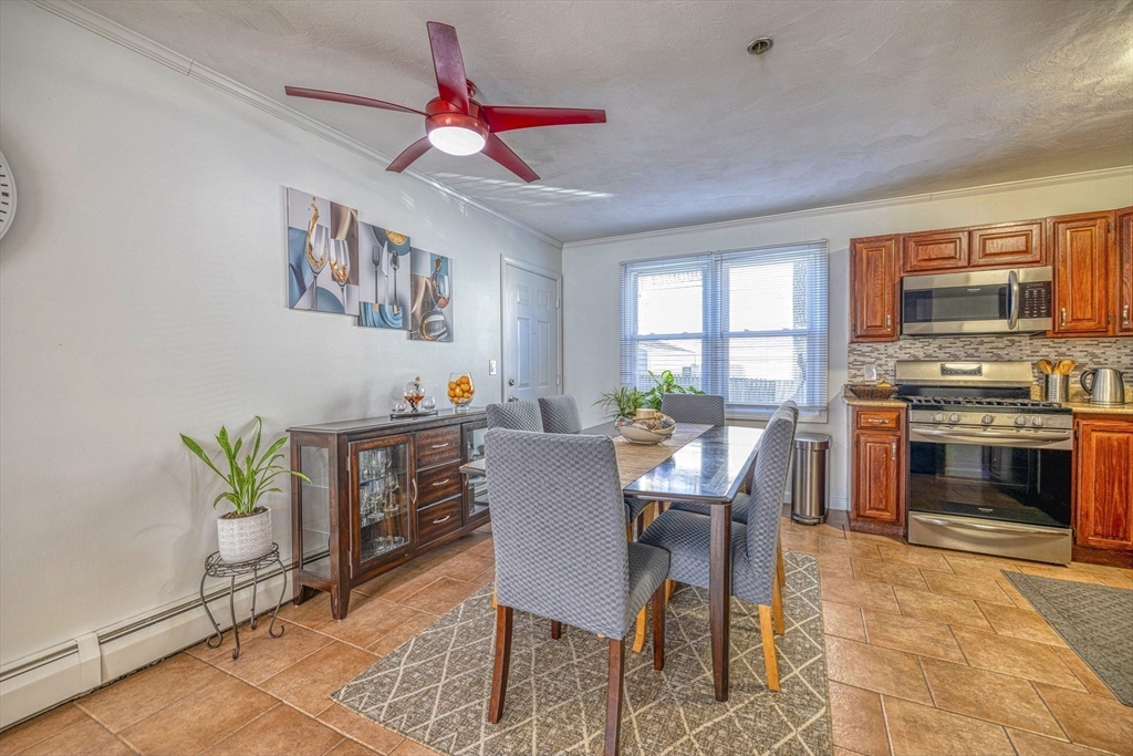 434 Linden Street, Unit 2 Fall River, MA 02720 - Photo 6 of 27