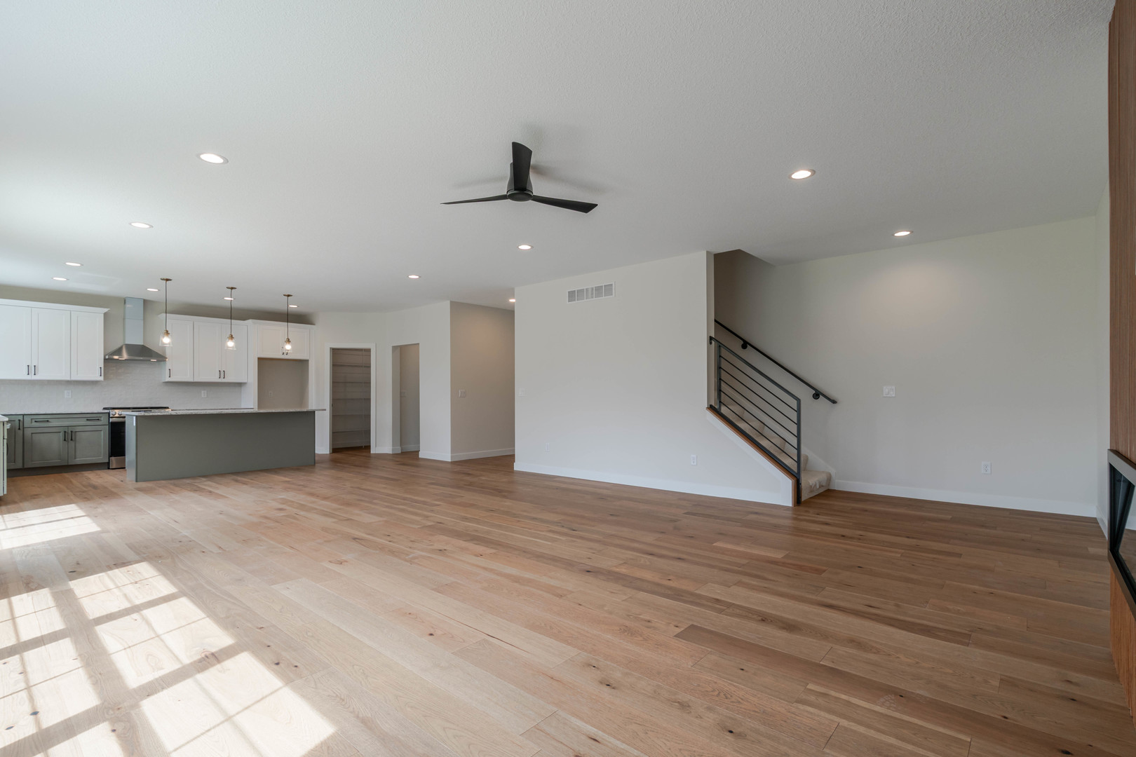 1304 Woodbine Road Bloomington, IL 61704 - Photo 19 of 49