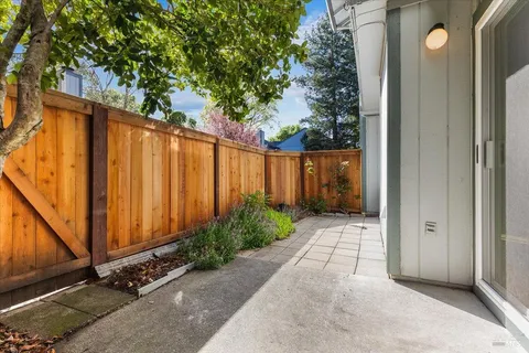 $429,000 | 359 Occidental Circle, Santa Rosa, CA 95401