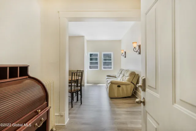 $1,525 | 2209 15th Street, Unit 4, Troy, NY 12180