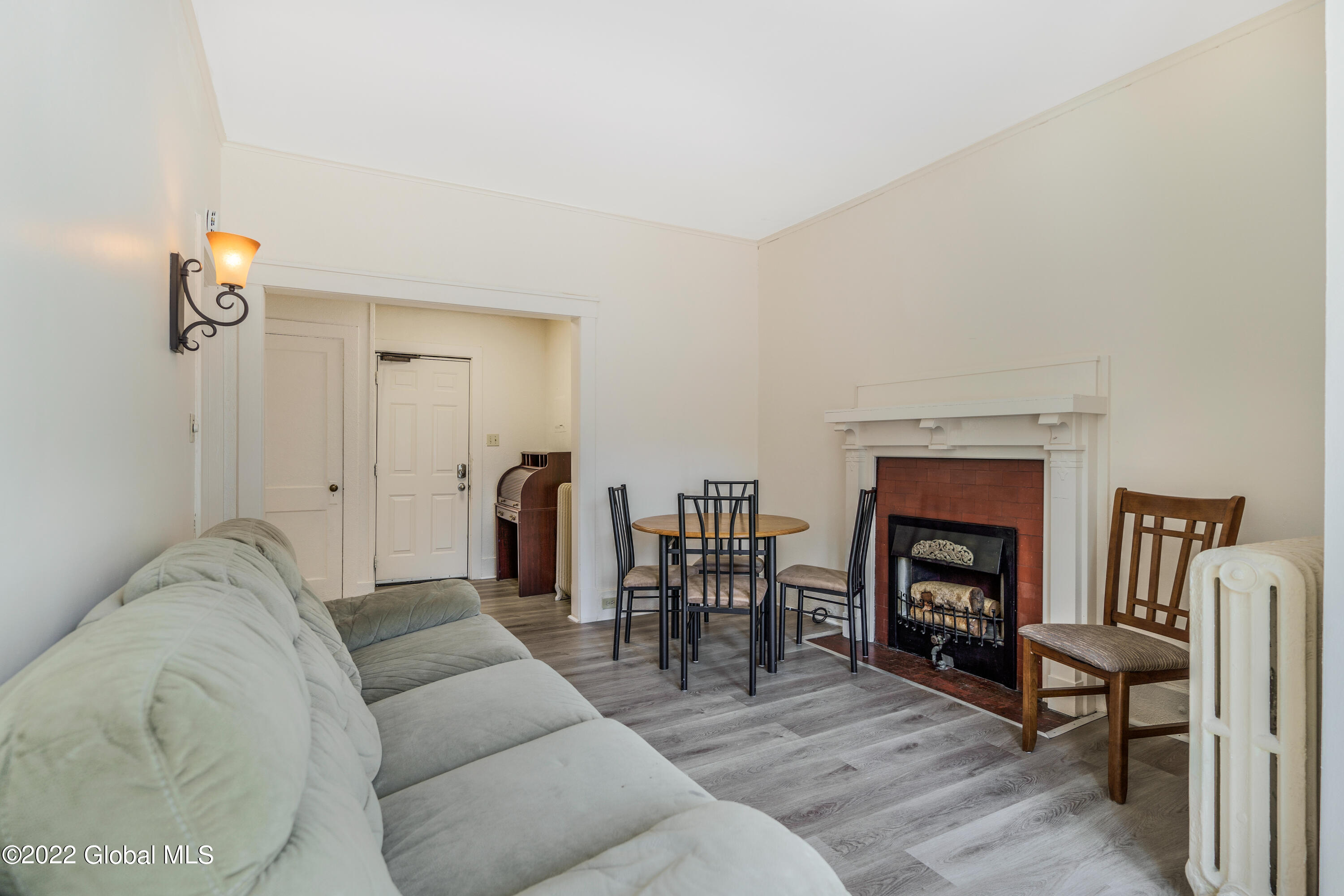 2209 15th Street, Unit 4 Troy, NY 12180 - Photo 4 of 10 EMO04082