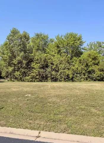 $59,000 | 5954 Rolling Ridge Drive, Trenton, MI 48183