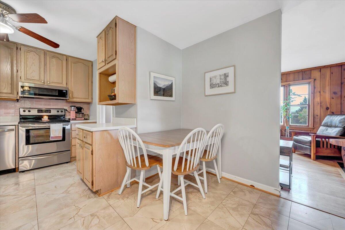 5909 Raintree Road Roanoke, VA 24018 - Photo 8 of 49 08-MIB08574