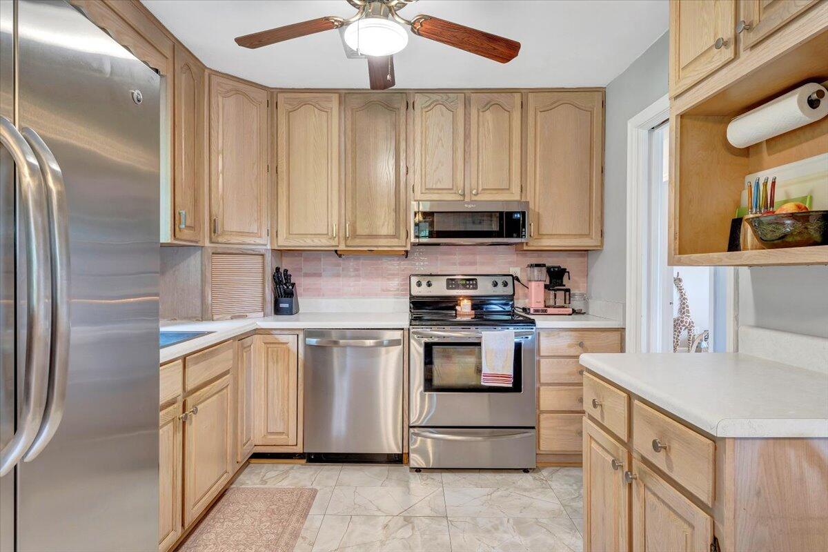 5909 Raintree Road Roanoke, VA 24018 - Photo 9 of 49 09-MIB08577
